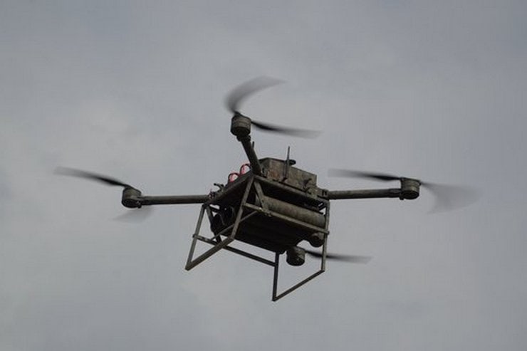 В Синельниковском районе FPV-дрон попал в автомобиль: погиб 72-летний мужчина