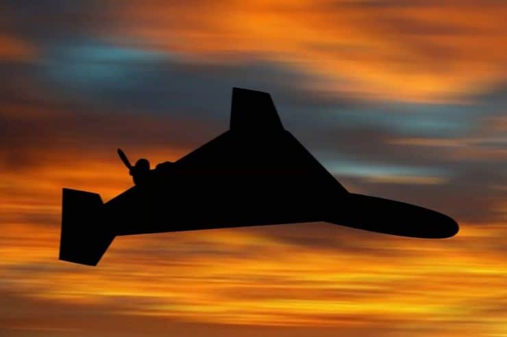 Ворожий БПЛА пошкодив ліцей і будинок в Синельниківському районі