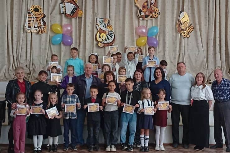 Урочиста «Посвята в юні митці» в Синельниківській школі мистецтв: як це було