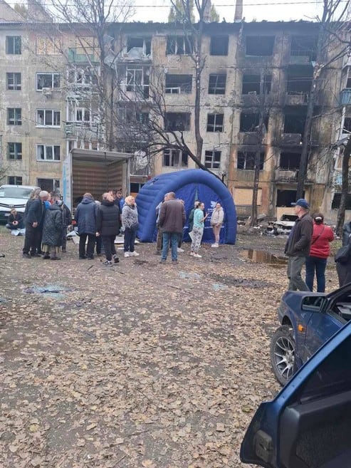 Всі подробиці про наслідки обстрілу міста Шахтарське, внаслідок якого поранено 11 людей