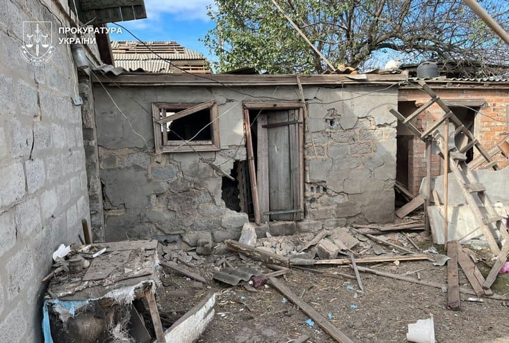 Внаслідок обстрілу Синельниківського району загинула 58-річна жінка