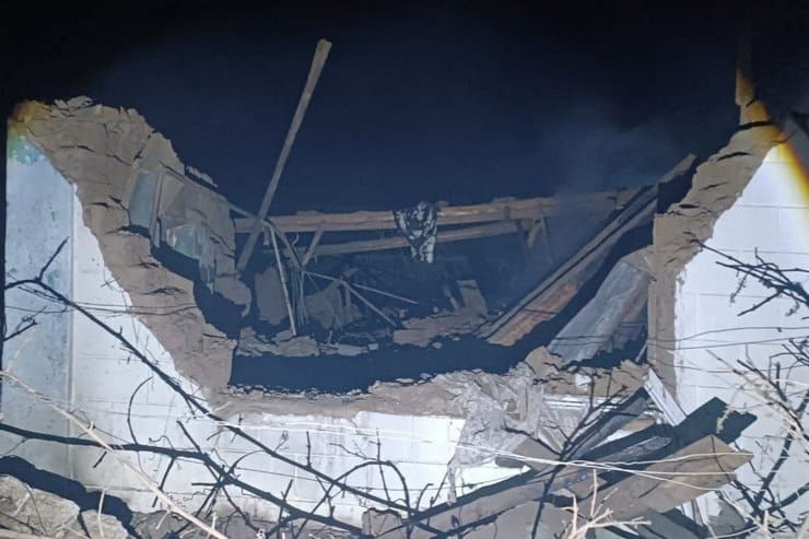 Що залишилось від будинків на Синельниківщині піля атаки ворожих безпілотників