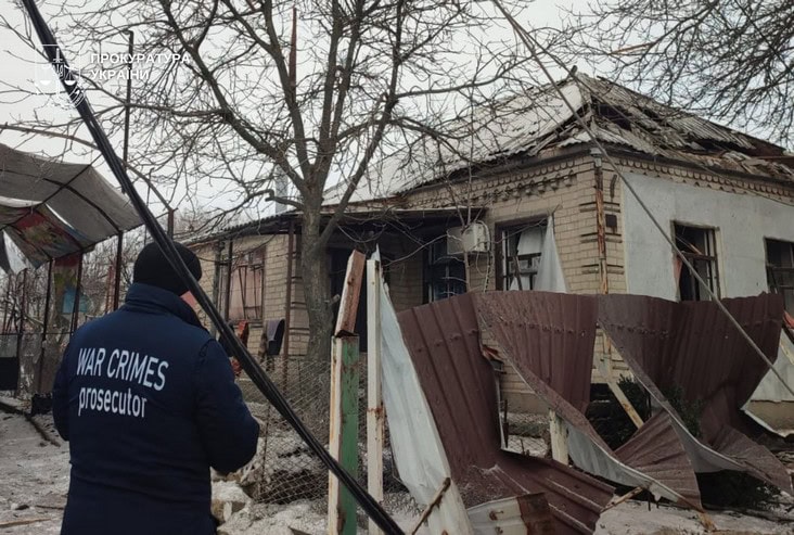 Синельниковский район: фото с места обстрела, в результате которого ранены 6 человек