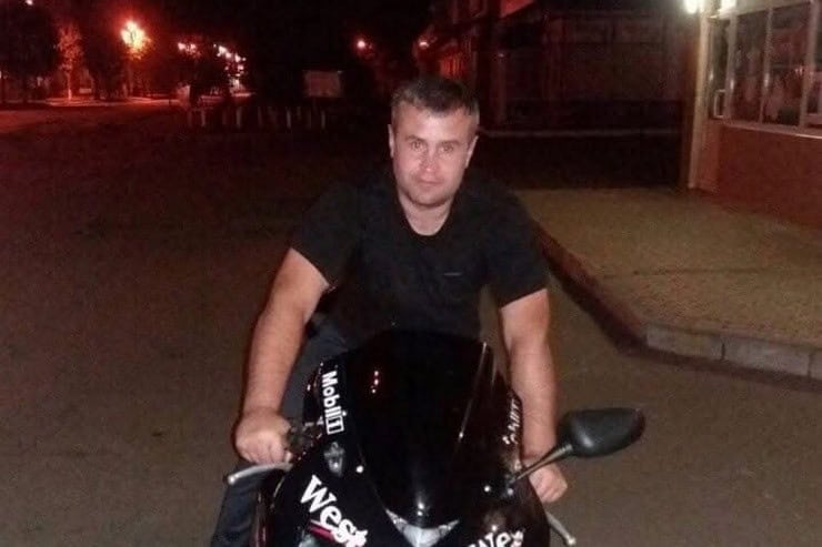 43-летний шахтер из Луганской области, который переселился в Синельниково, погиб, защищая Украину